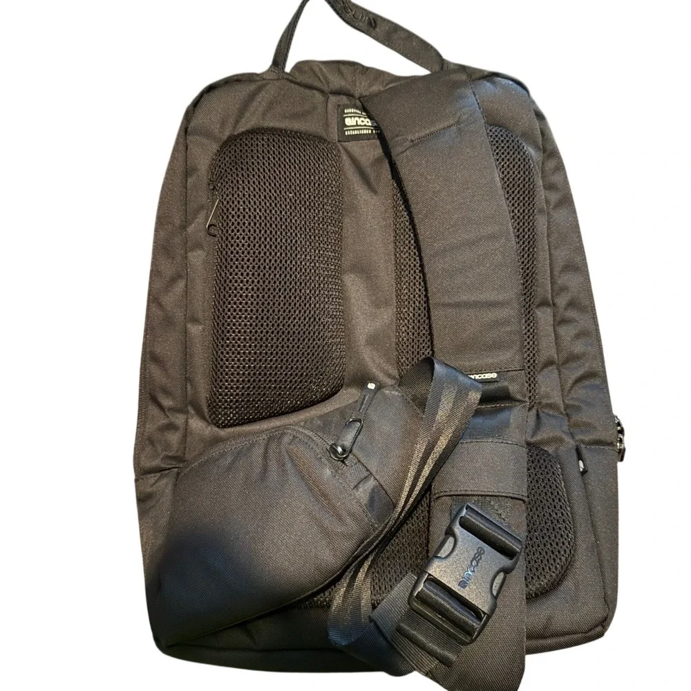 Incase Compass Backpack & Targus Grid 12